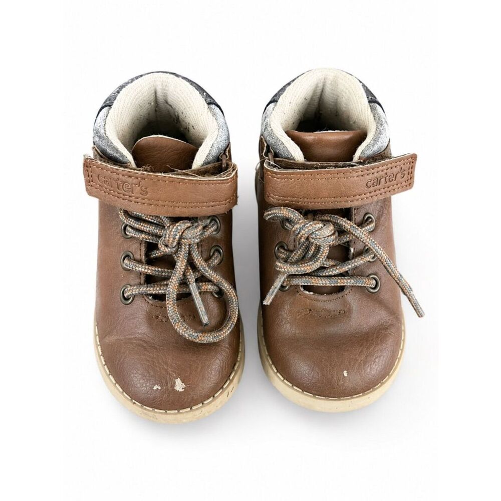 Carter’s Toddler Boots Size 6C Brown Winter Shoes Neutral Casual Lace Up Cold